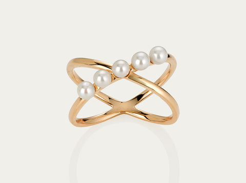 Baroque Pearl with Diamond Ring 10k yellow gold