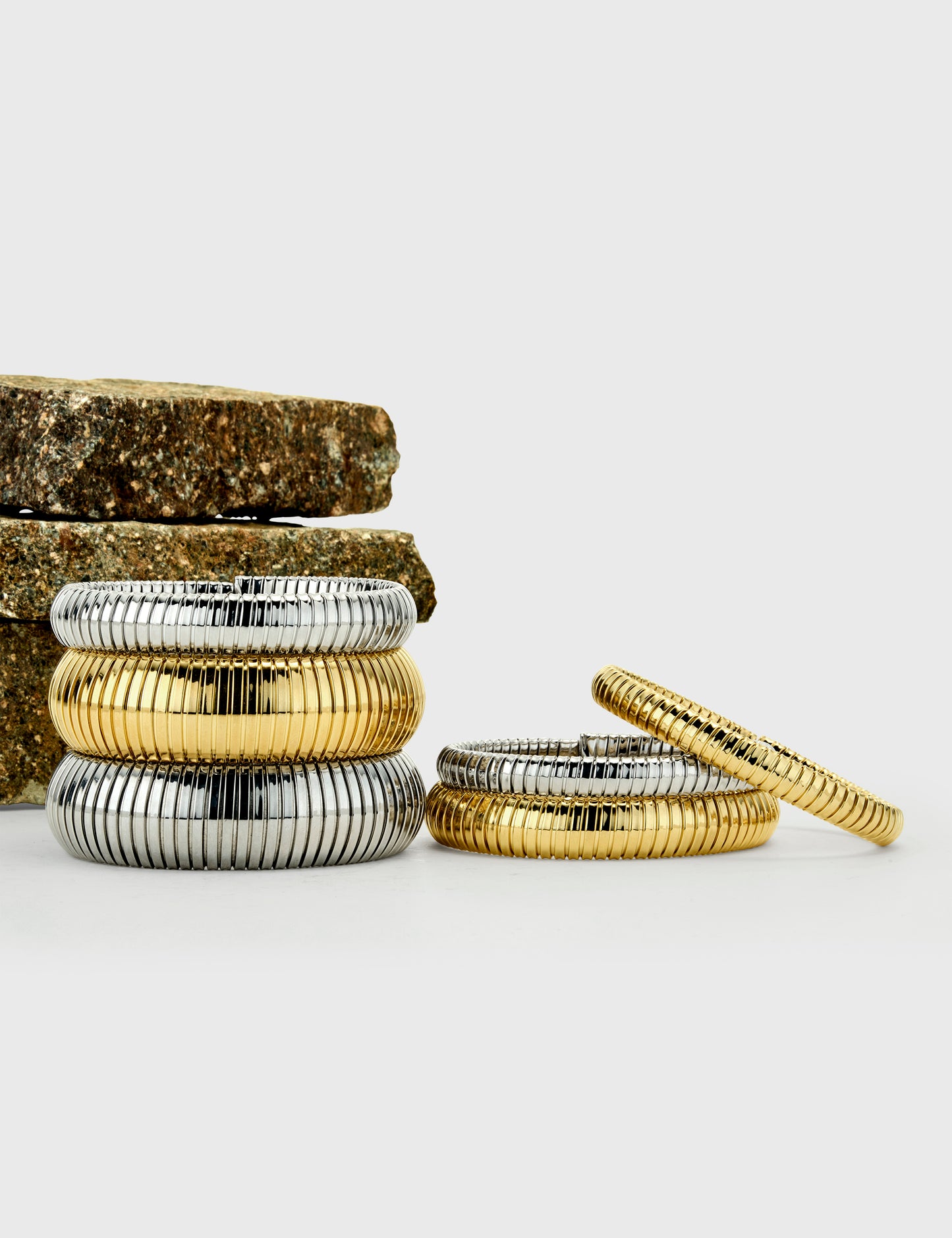 Domed Tubgoas Cuff Bracelet 20mm - Yellow Gold