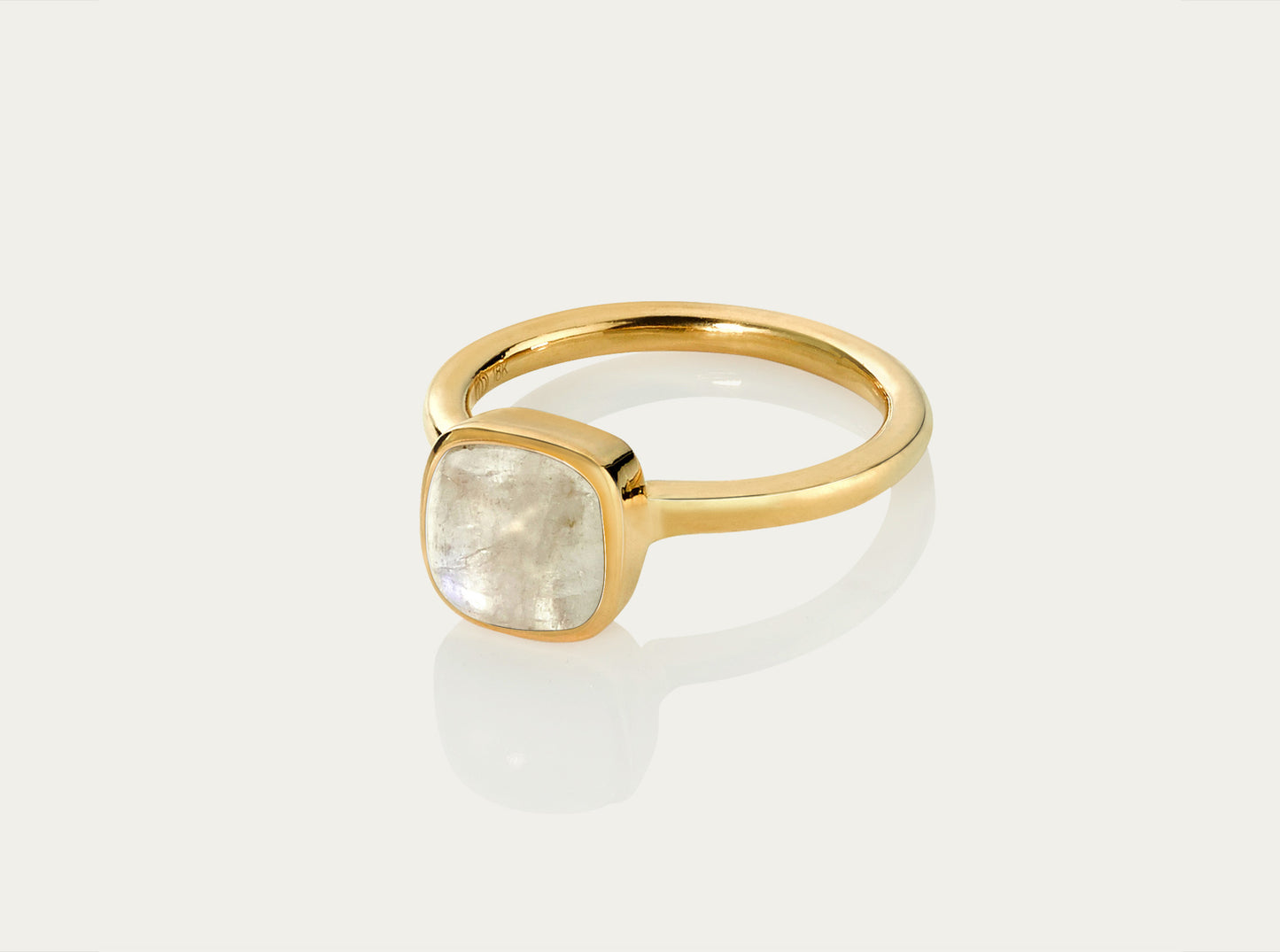 Bobo Ring Cabochon - Moonstone 8mm